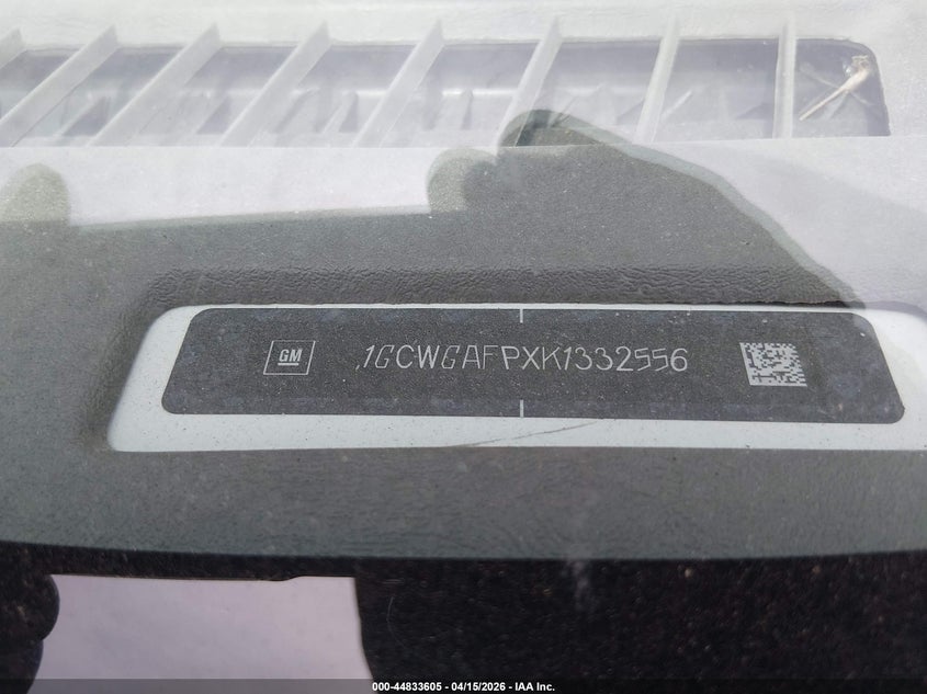 2019 Chevrolet Express 2500 Work Van VIN: 1GCWGAFPXK1332556 Lot: 44833605