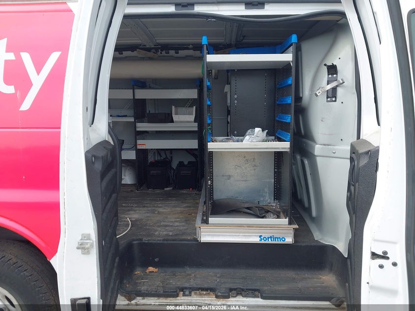 2015 Chevrolet Express 2500 Work Van VIN: 1GCWGFCF9F1153892 Lot: 44833607