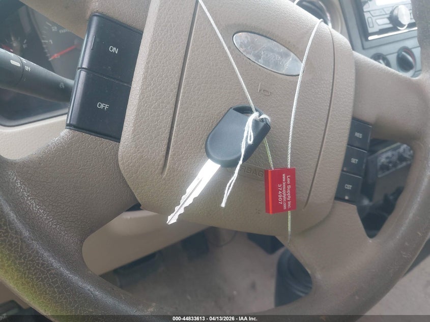 2005 Ford F-150 Fx4/Lariat/Xl/Xlt VIN: 1FTPX14565NB82531 Lot: 44833613