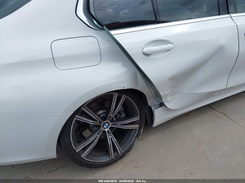 2022 BMW 330I VIN: 3MW5R1J04N8C33115 Lot: 44833616