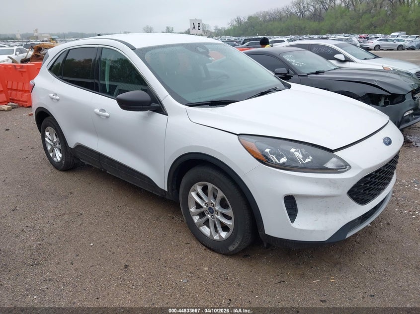 2022 FORD ESCAPE  (VIN: 1FMCU0G63NUB01279)