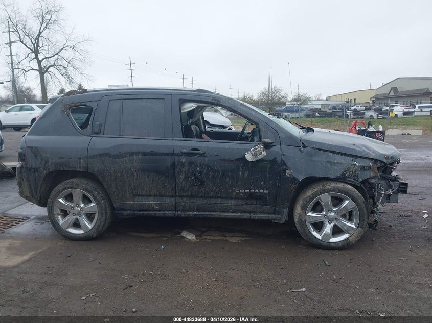 1C4NJCEB4HD141365 2017 Jeep Compass 2.4 Latitude Fwd Black