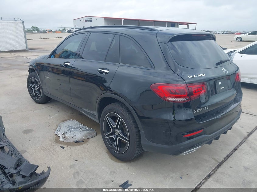 2022 MERCEDES-BENZ GLC 300 2.0L I-4 DI, DOHC, V(VIN: W1N0G8DB8NG068172