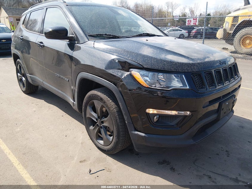 2018 Jeep Compass 2.4 Altitude 4X4 black Lot 111044833711 Vin 3C4NJDBB6JT325670