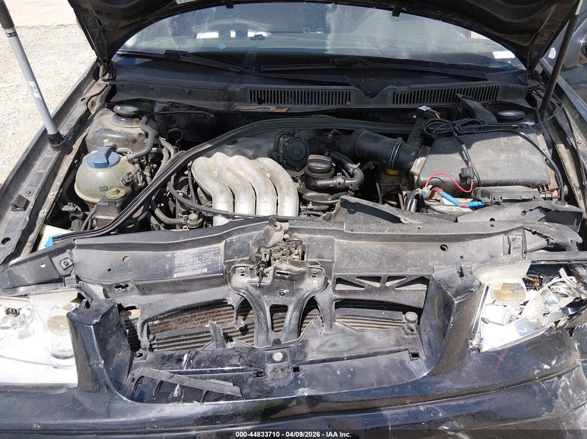 2000 Volkswagen Jetta Gl VIN: 3VWRA29M9YM063643 Lot: 44833710