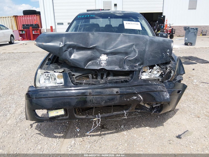 2000 Volkswagen Jetta Gl VIN: 3VWRA29M9YM063643 Lot: 44833710