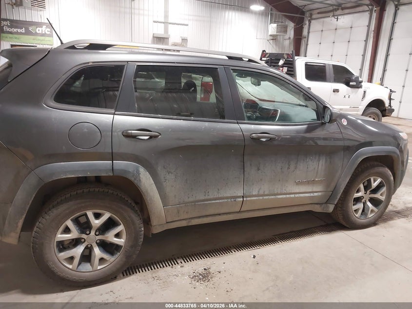 2015 Jeep Cherokee 3.2 Trailhawk grey Lot 111044833765 Vin 1C4PJMBS7FW710505