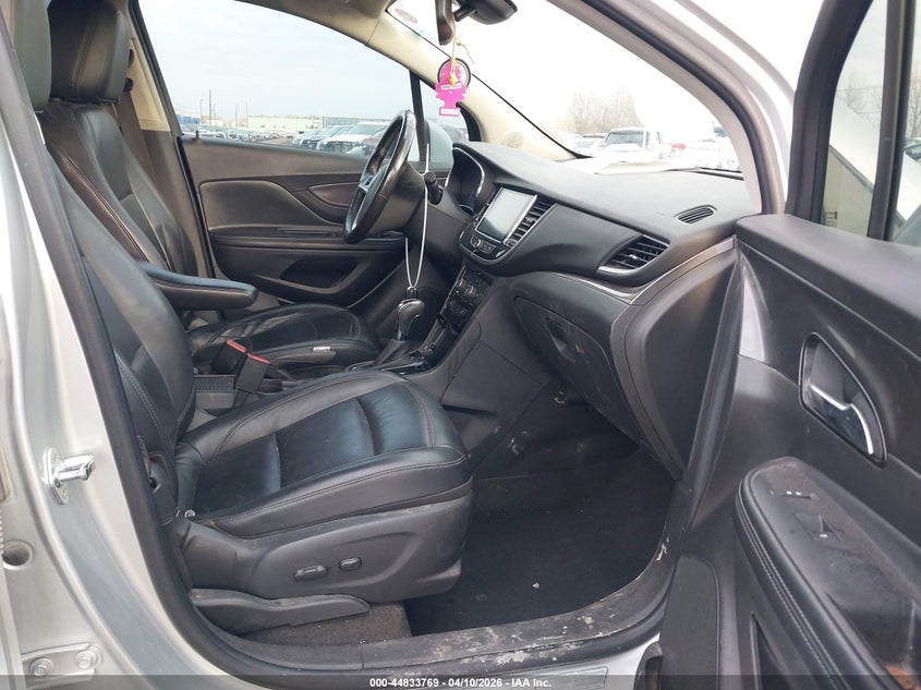 2019 Buick Encore 1.4 Fwd Essence silver Lot 111044833769 Vin KL4CJCSM5KB923586