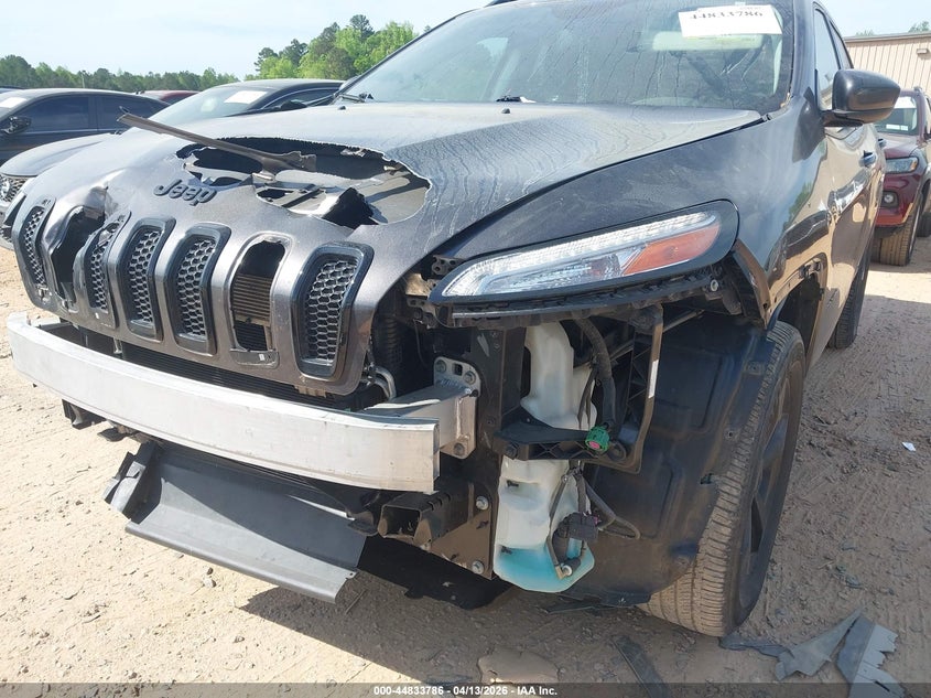 2018 Jeep Cherokee 3.2 Latitude 4X4 grey Lot 111044833786 Vin 1C4PJMCX9JD515262