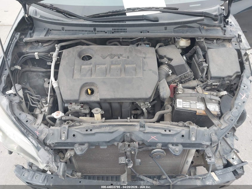 VIN 5YFBURHE5JP782837 2018 TOYOTA COROLLA LE