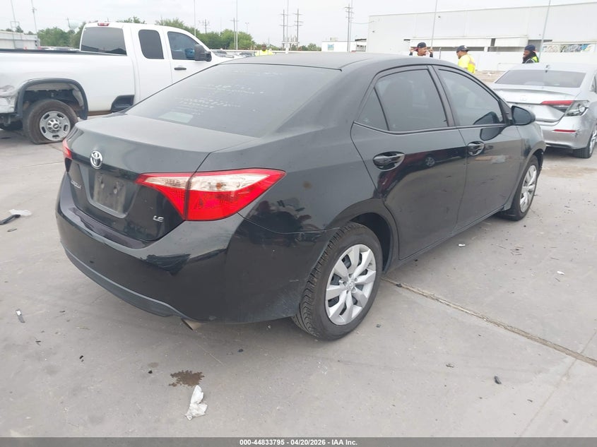 VIN 5YFBURHE5JP782837 2018 TOYOTA COROLLA LE