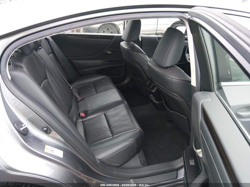 2019 Lexus Es 350 F Sport/Luxury/Ultra Luxury VIN: JTHBZ1B15K2001967 Lot: 44833808