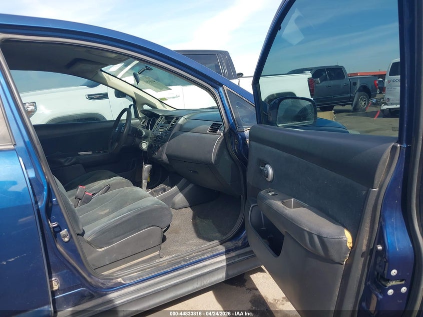 2010 Nissan Versa 1.8S