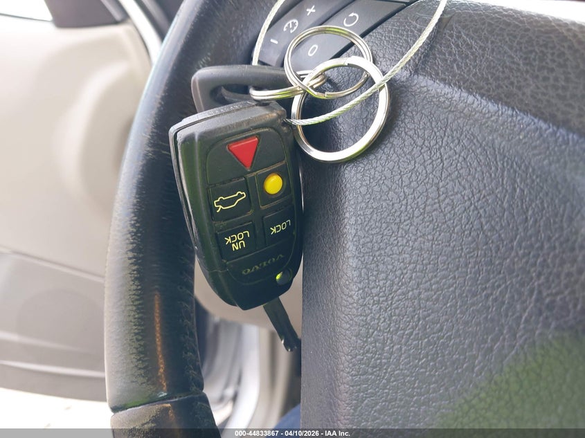 2004 Volvo S60 2.4 VIN: YV1RS61T742343101 Lot: 44833867