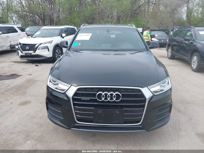 2017 Audi Q3 2.0T Premium VIN: WA1JCCFS5HR009705 Lot: 44833900