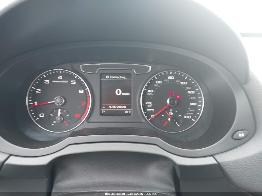 2017 Audi Q3 2.0T Premium VIN: WA1JCCFS5HR009705 Lot: 44833900