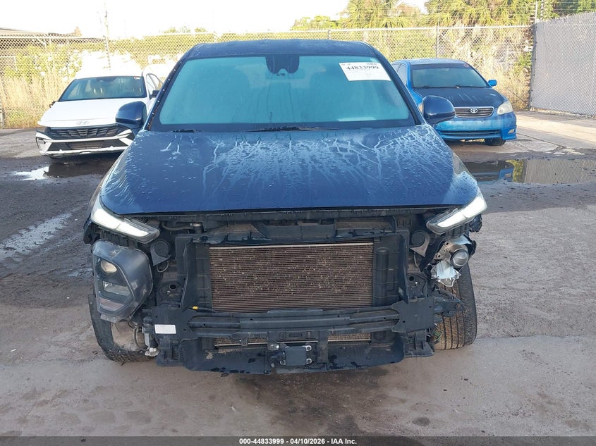 VIN 5NMS2CAD8KH021915 2019 HYUNDAI SANTA FE SE