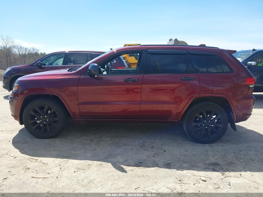 JEEP GRAND CHEROKEE - zdjęcie 14