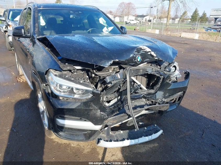 2020 BMW X3 2.0 xDrive30I black Lot 111044834074 Vin 5UXTY5C01LLT36711