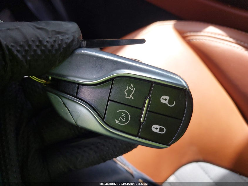 2020 Maserati Levante Granlusso VIN: ZN661XUL4LX354652 Lot: 44834076