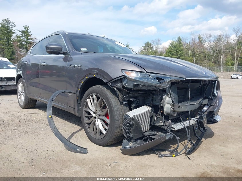 2020 Maserati Levante Granlusso VIN: ZN661XUL4LX354652 Lot: 44834076