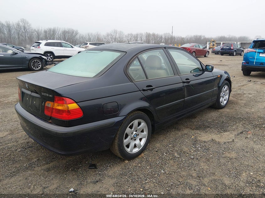 2005 BMW 325Xi