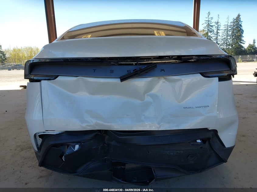 2026 TESLA MODEL Y ELECTRIC(VIN: 7SAYGDEE5TF349139