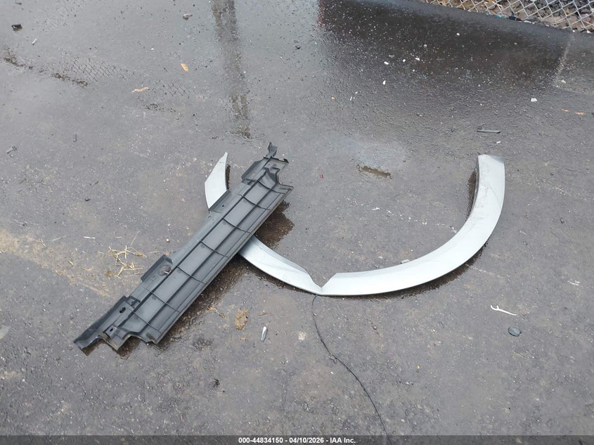 2017 Nissan Armada Platinum VIN: JN8AY2NEXH9704277 Lot: 44834150