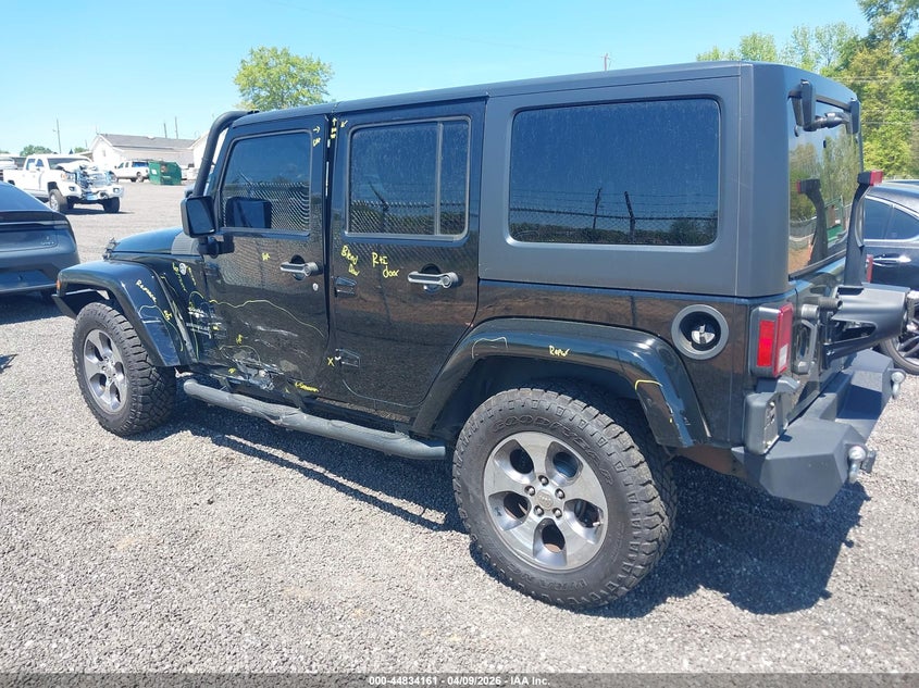 2016 Jeep Wrangler Unlimited Sahara