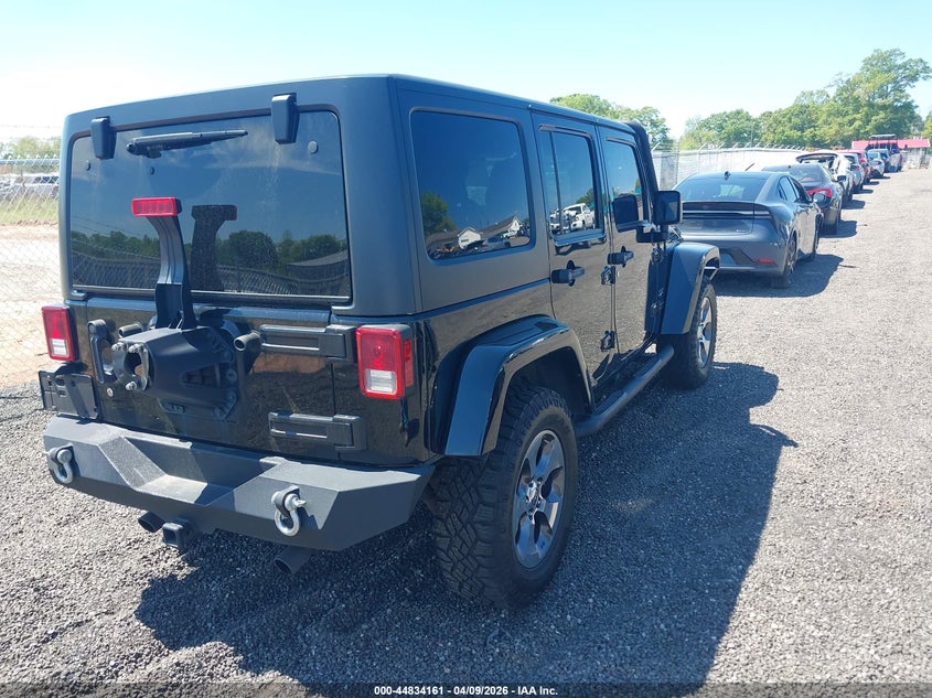 2016 Jeep Wrangler Unlimited Sahara