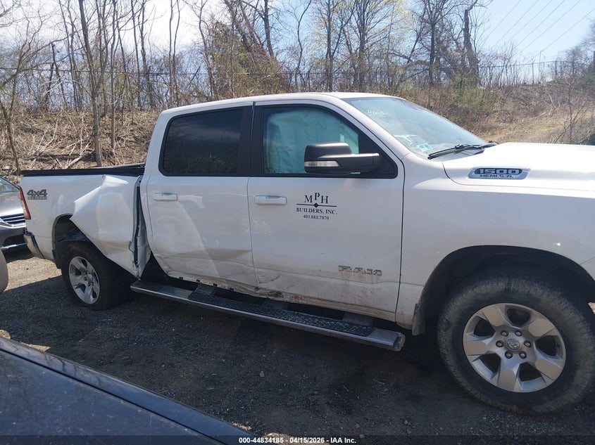 2022 Ram 1500 Big Horn 4X4 6'4 Box VIN: 1C6SRFMT8NN433041 Lot: 44834185