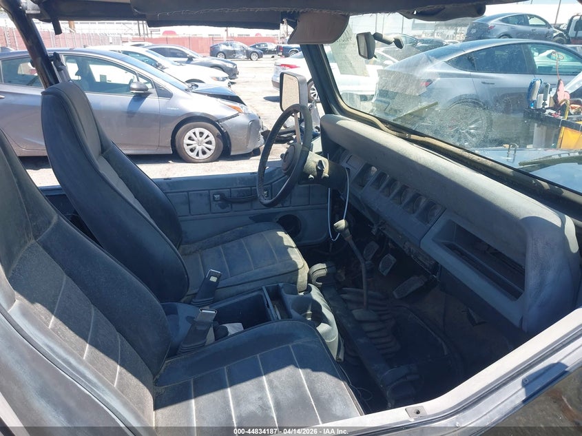 1992 Jeep Wrangler / Yj S