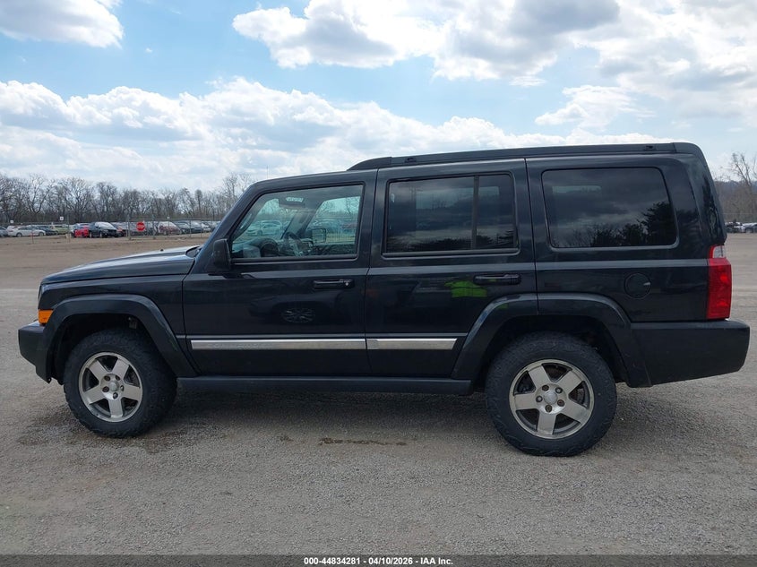 2010 Jeep Commander Sport VIN: 1J4RG4GK3AC132214 Lot: 44834281