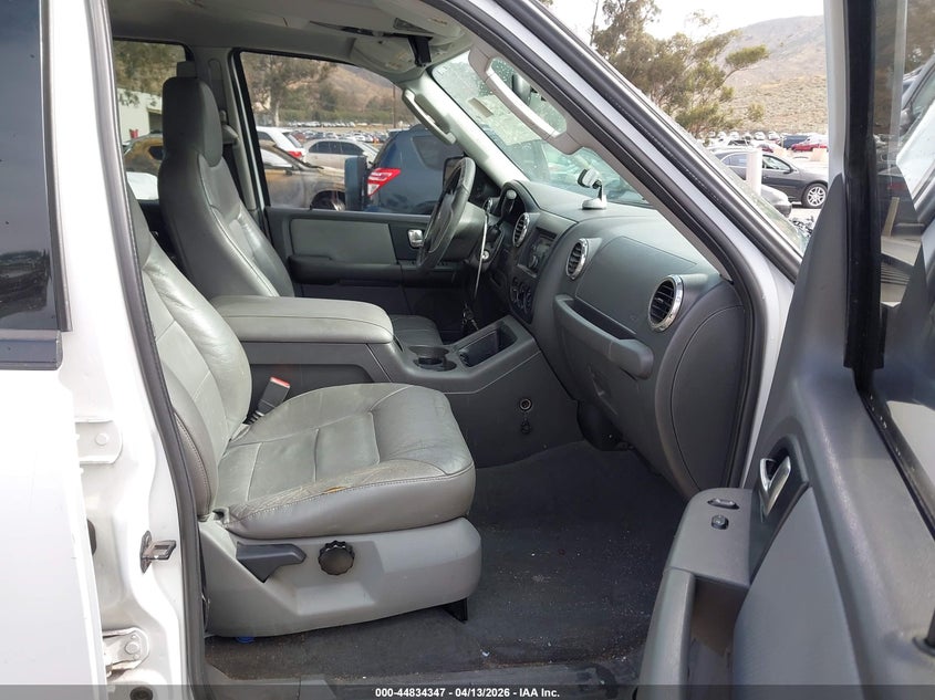 2003 Ford Expedition Xlt