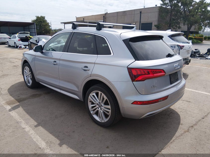 2018 Audi Q5 2.0T Premium/2.0T Tech Premium