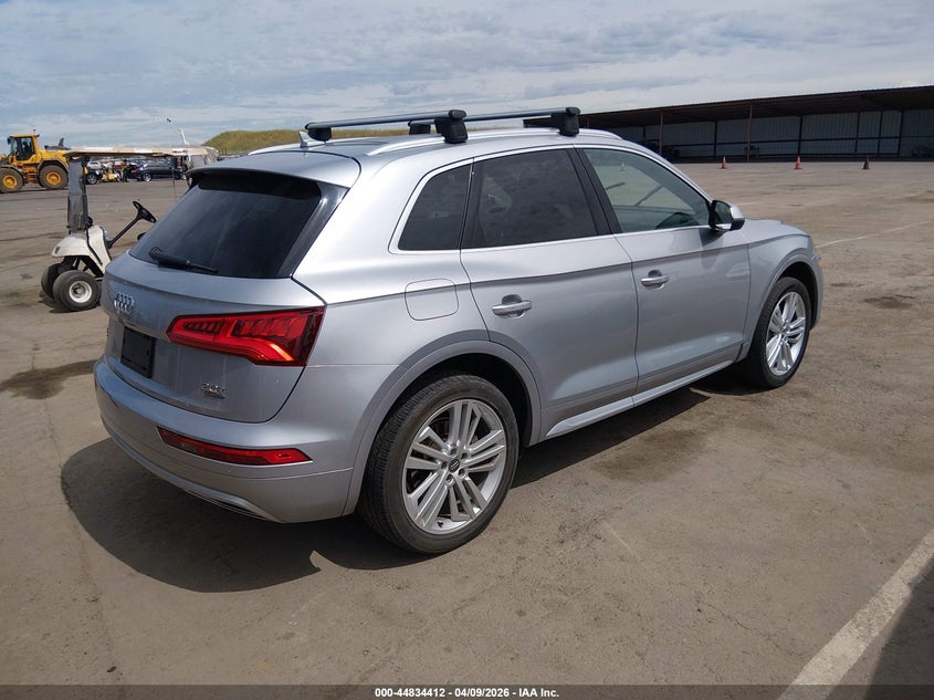 2018 Audi Q5 2.0T Premium/2.0T Tech Premium