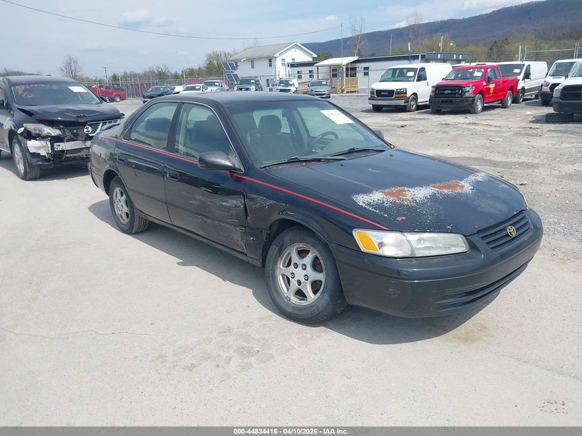 1999 Toyota Camry Le VIN: 4T1BG22K9XU449271 Lot: 44834416