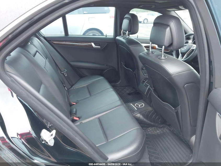 2014 MERCEDES-BENZ C 250 auction photo 8
