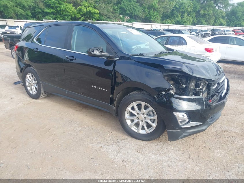2021 CHEVROLET EQUINOX FWD LT — Photo gallery