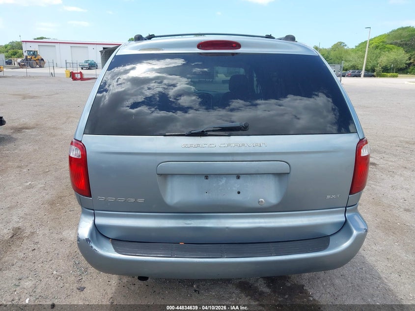 2005 Dodge Grand Caravan Sxt VIN: 2D4GP44L75R167655 Lot: 44834639
