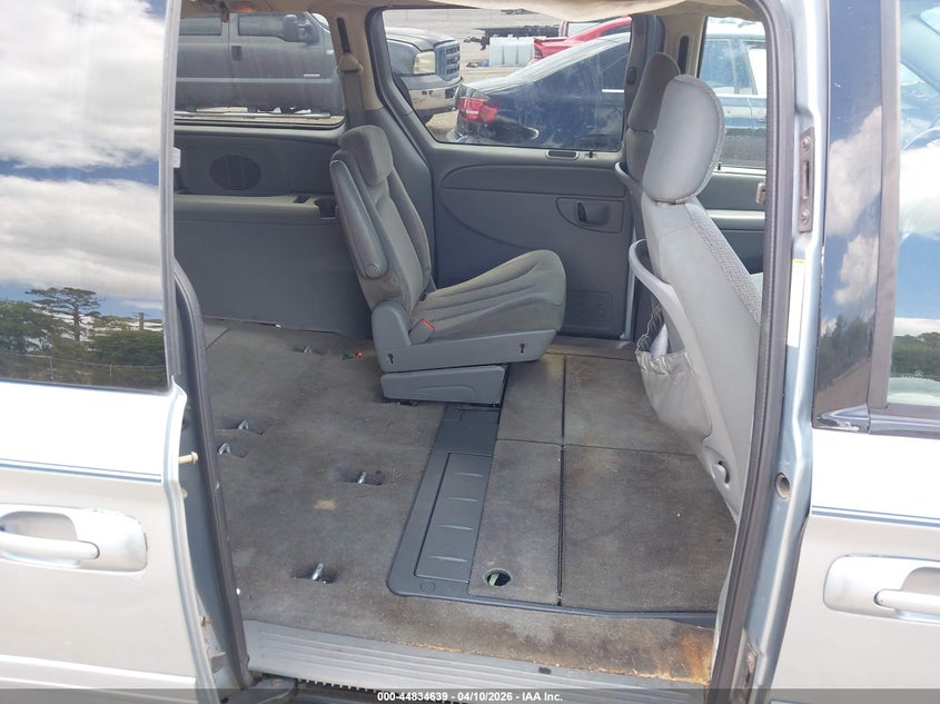 2005 Dodge Grand Caravan Sxt VIN: 2D4GP44L75R167655 Lot: 44834639