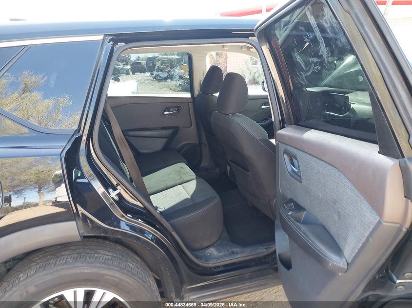 2022 Nissan Rogue Sv Fwd VIN: 5N1BT3BA3NC682235 Lot: 44834669