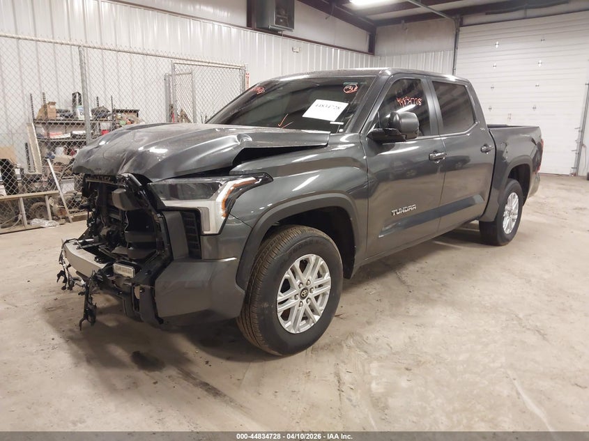2026 Toyota Tundra Sr5 Crewmax 5.5' Bed