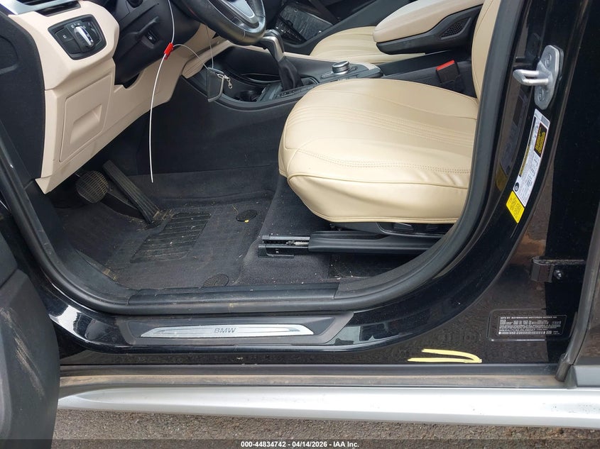 2018 BMW X1 Sdrive28I VIN: WBXHU7C32J5L06047 Lot: 44834742