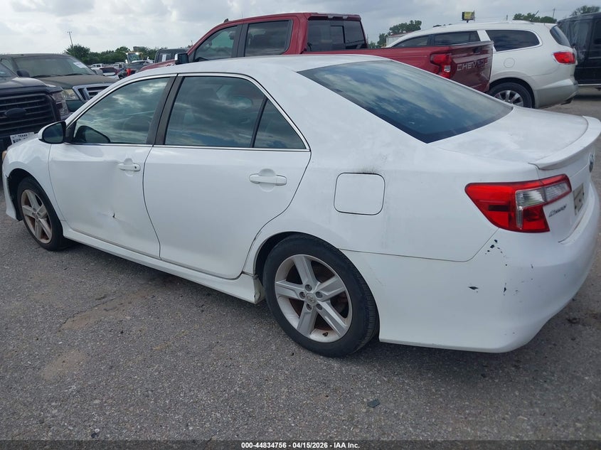 2014 Toyota Camry Se VIN: 4T1BF1FKXEU818577 Lot: 44834756