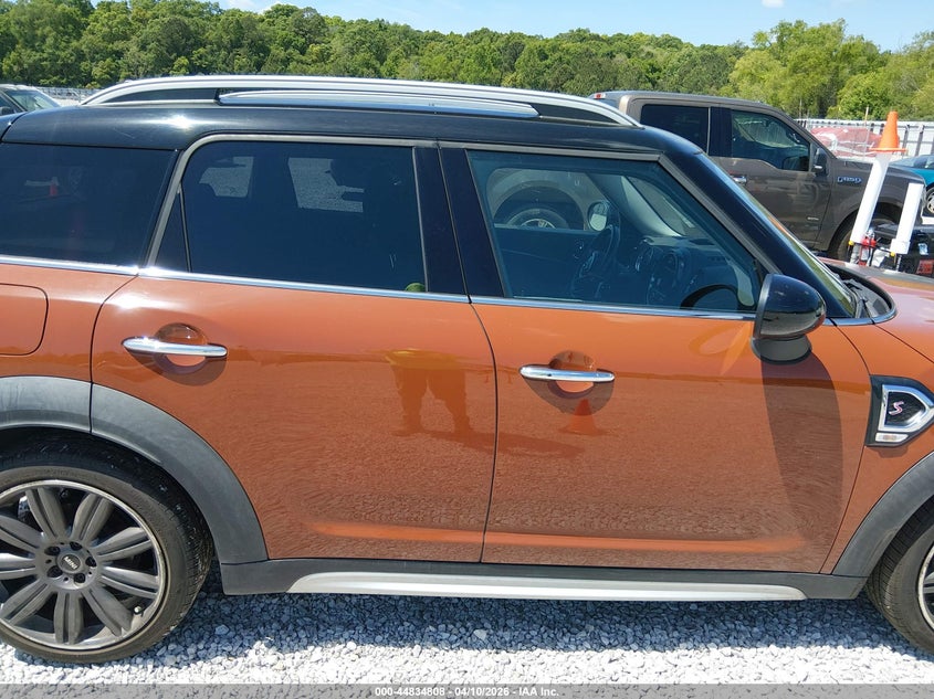 2018 Mini Countryman Cooper S VIN: WMZYT3C37J3D99901 Lot: 44834808