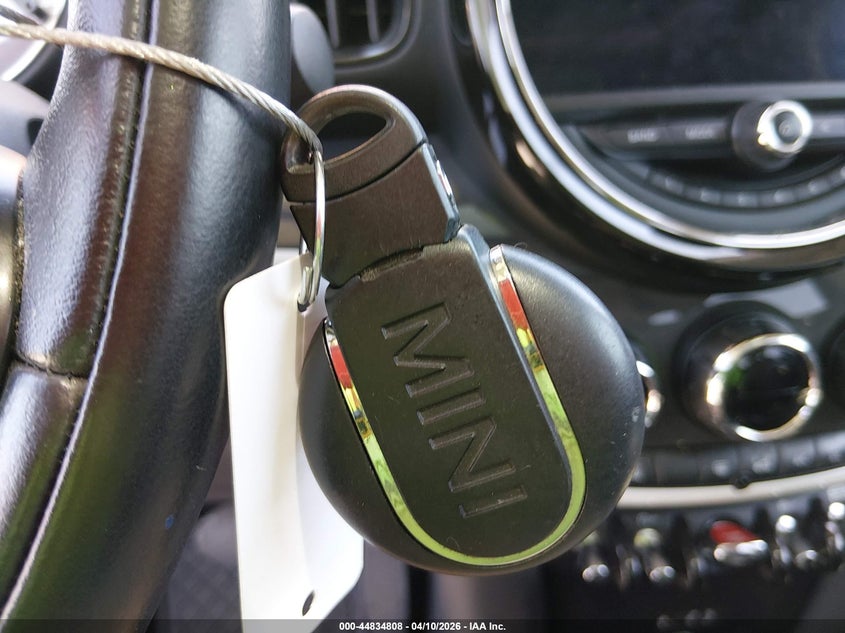 2018 Mini Countryman Cooper S VIN: WMZYT3C37J3D99901 Lot: 44834808