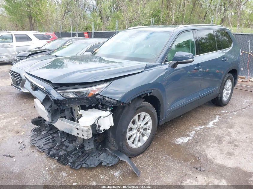 2024 Toyota Highlander 2.4 Grand Xle blue Lot 111044834822 Vin 5TDAAAB58RS031801