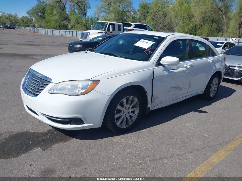2012 Chrysler 200 Touring