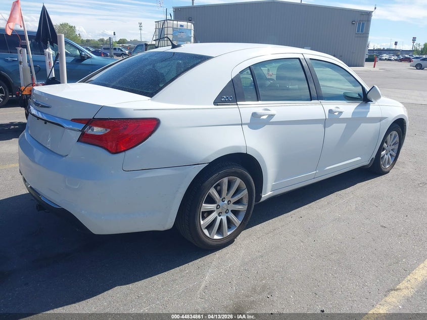 2012 Chrysler 200 Touring